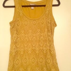Banana republic yellow embroidered tank size small